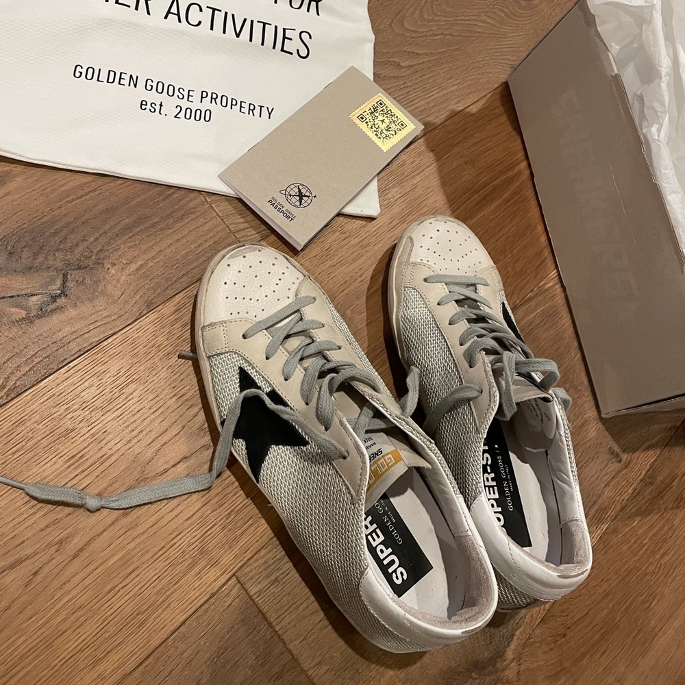 Golden Goose Superstar Leather Trim Sneaker Size 37 worn twice!
